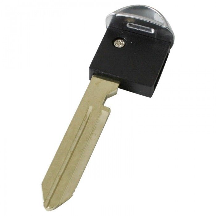 Nissan Notschlüssel Klinge Spitze mit Kerbe links main product photo
